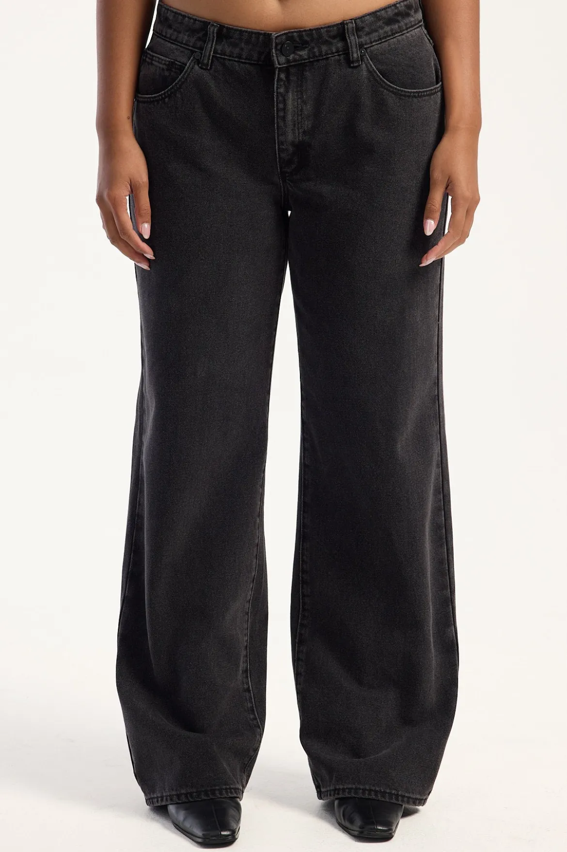 99 Baggy Low Rise Jean Heidi Black