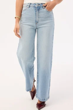 94 High Wide Petite Jean Jessie Blue