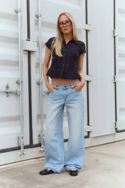 99 Low Baggy Jean Kaia Worn Light Blue