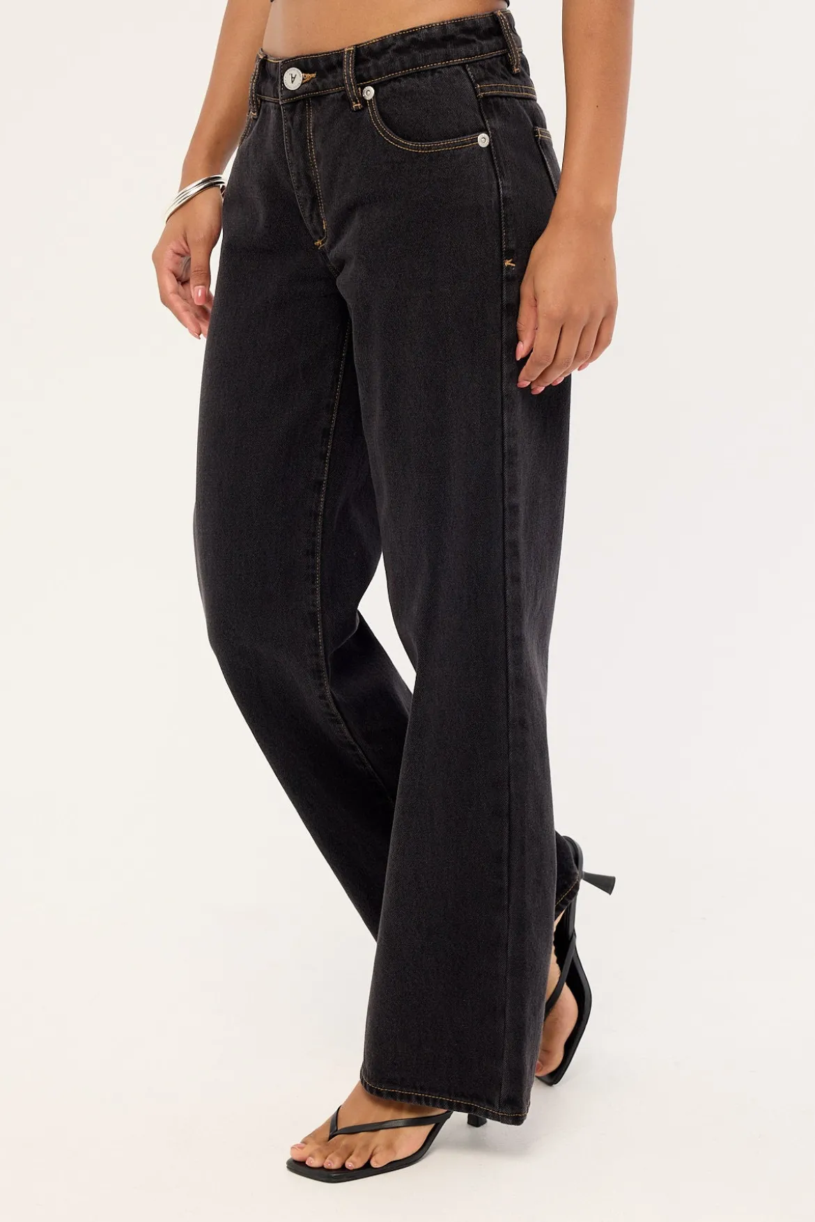 99 Low Baggy Jean Lucy Black RCY