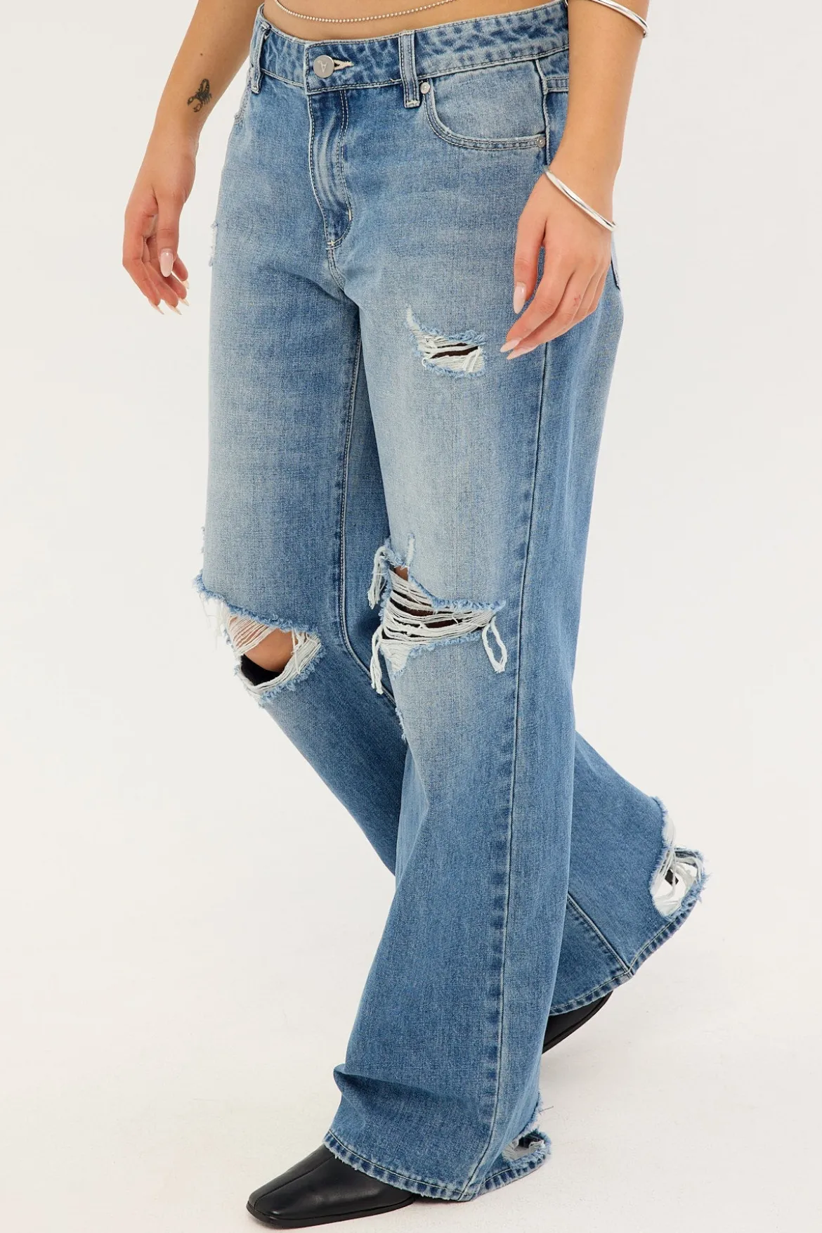 99 Low Baggy Jean Rip Dani Blue