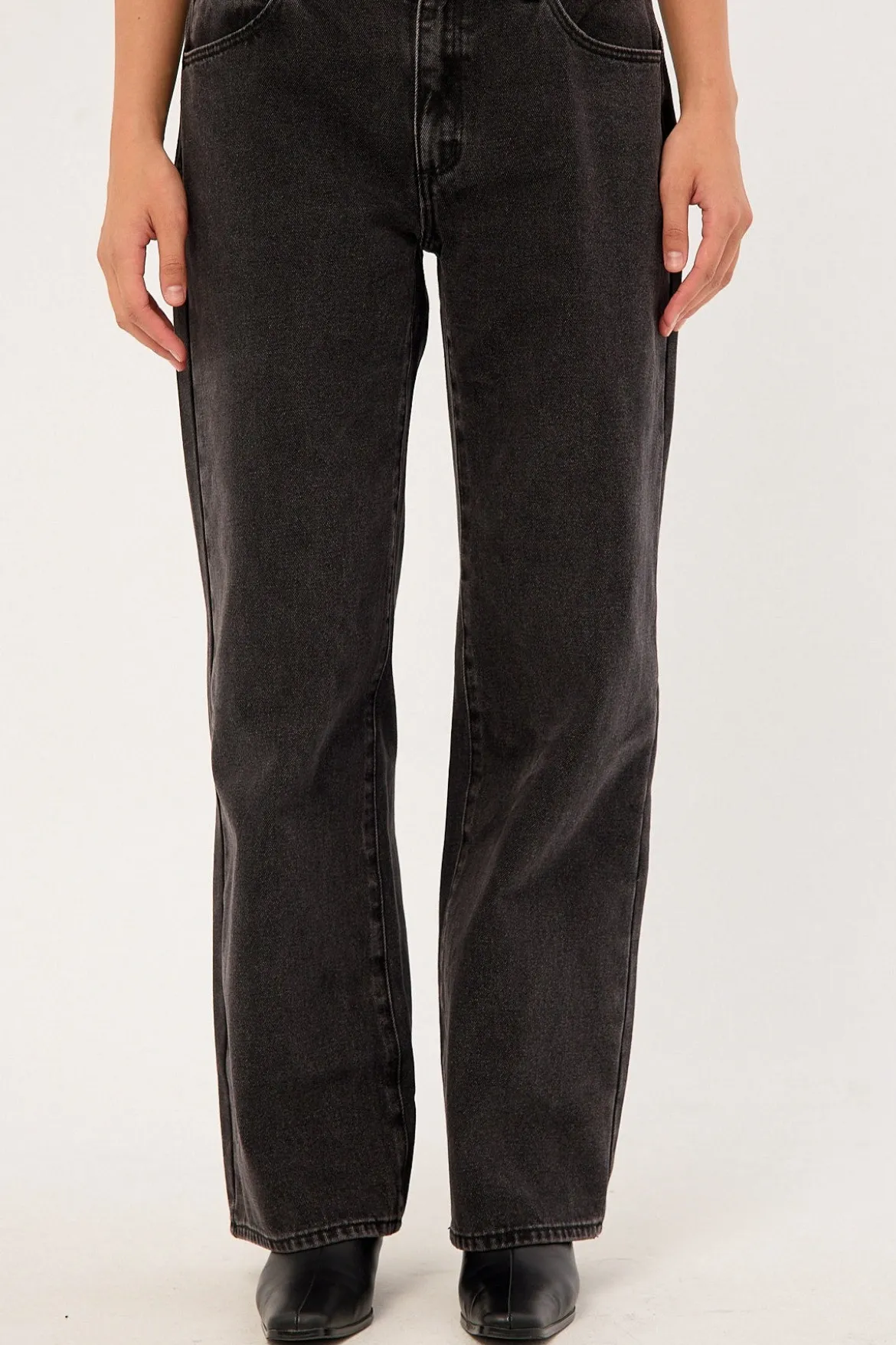 99 Low Baggy Petite Jean Heidi Black