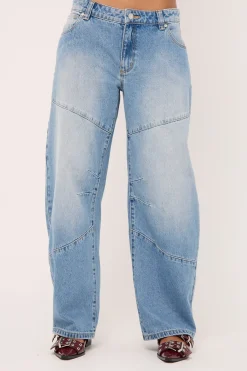 99 Low Barrel Jean Gigi Worn Blue