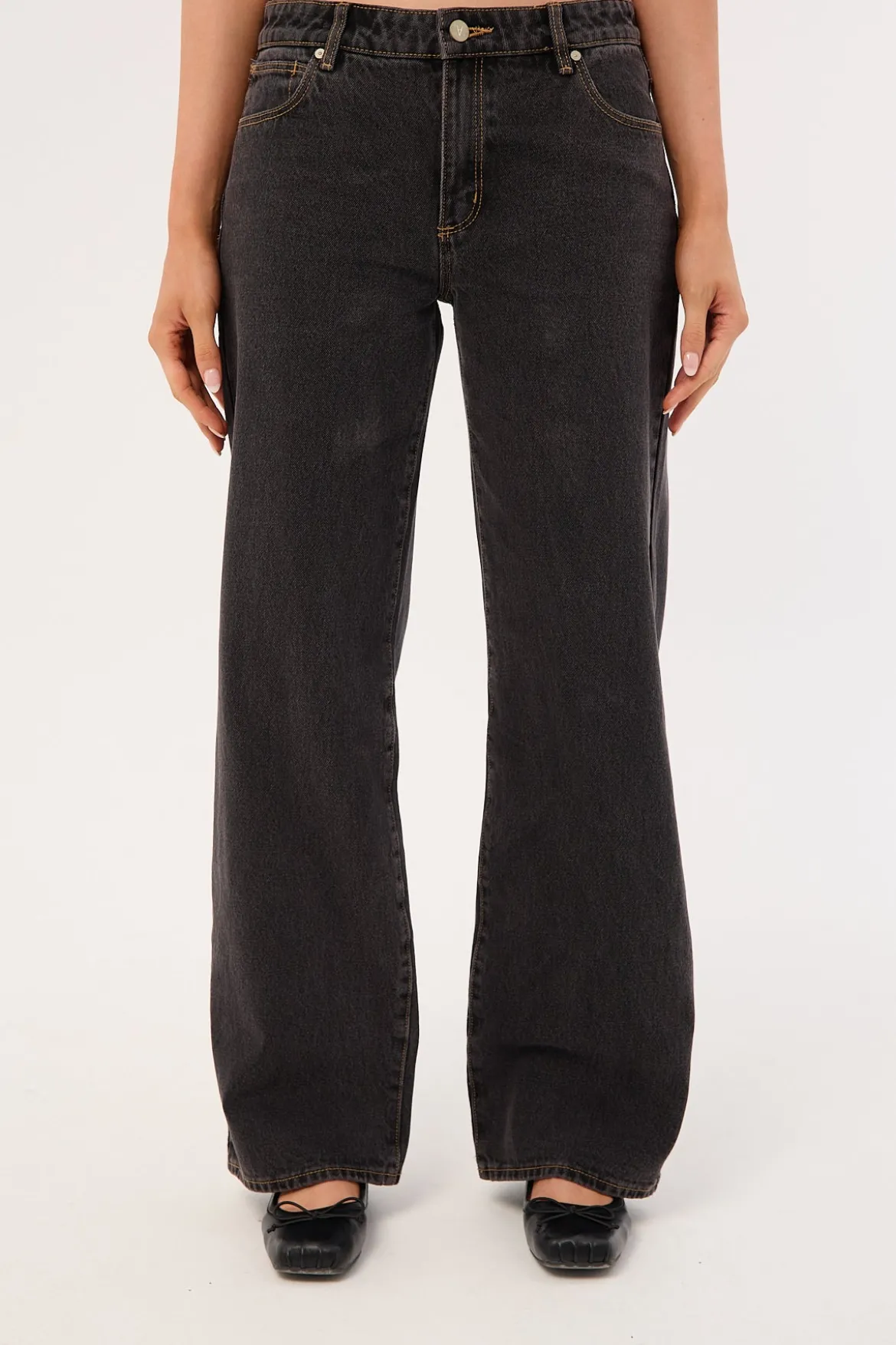 99 Low Rise Baggy Jean Cara Black Organic