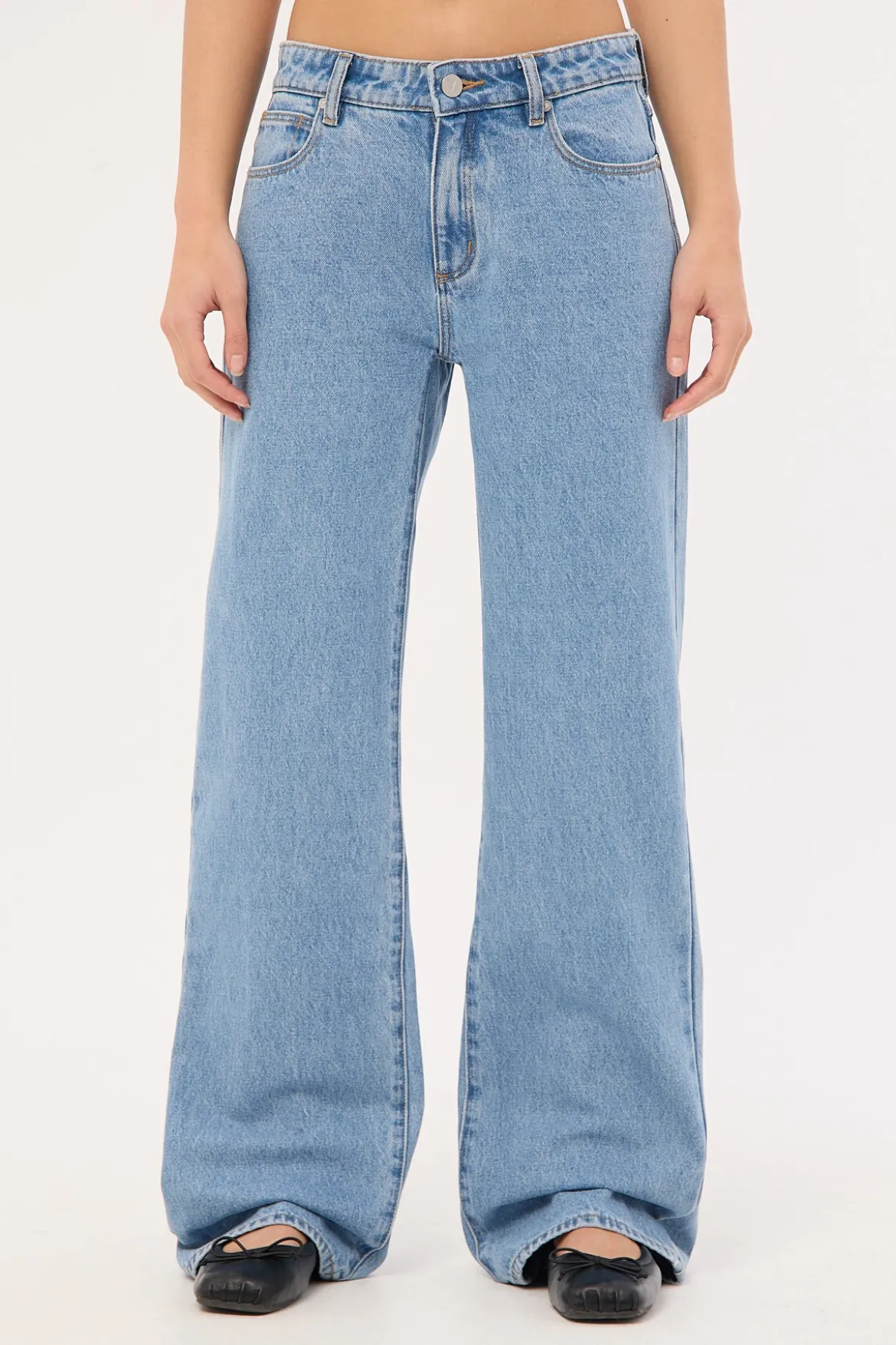99 Low Rise Baggy Jean Gigi Blue