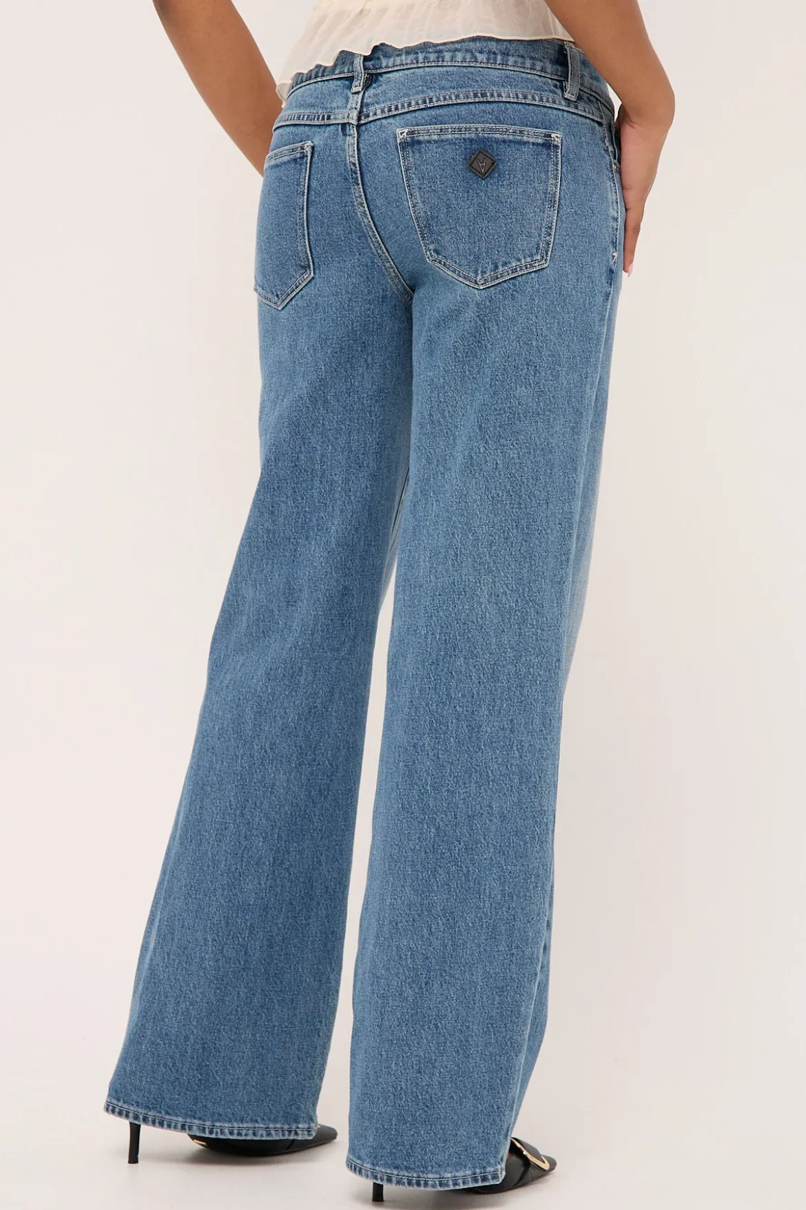 99 Low Rise Wide Jean Kim Blue