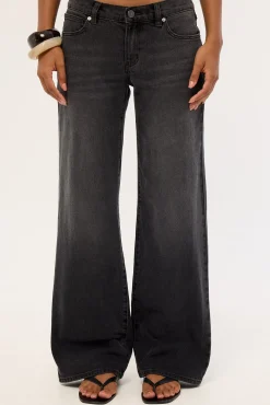 99 Low Wide Jean Shanae Black