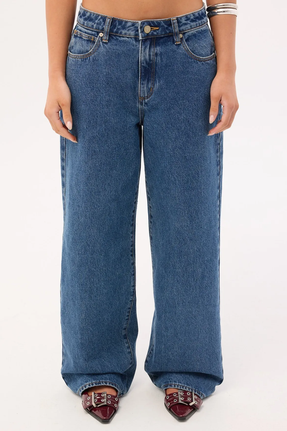 95 Mid Rise Baggy Jean Bella Mid Blue
