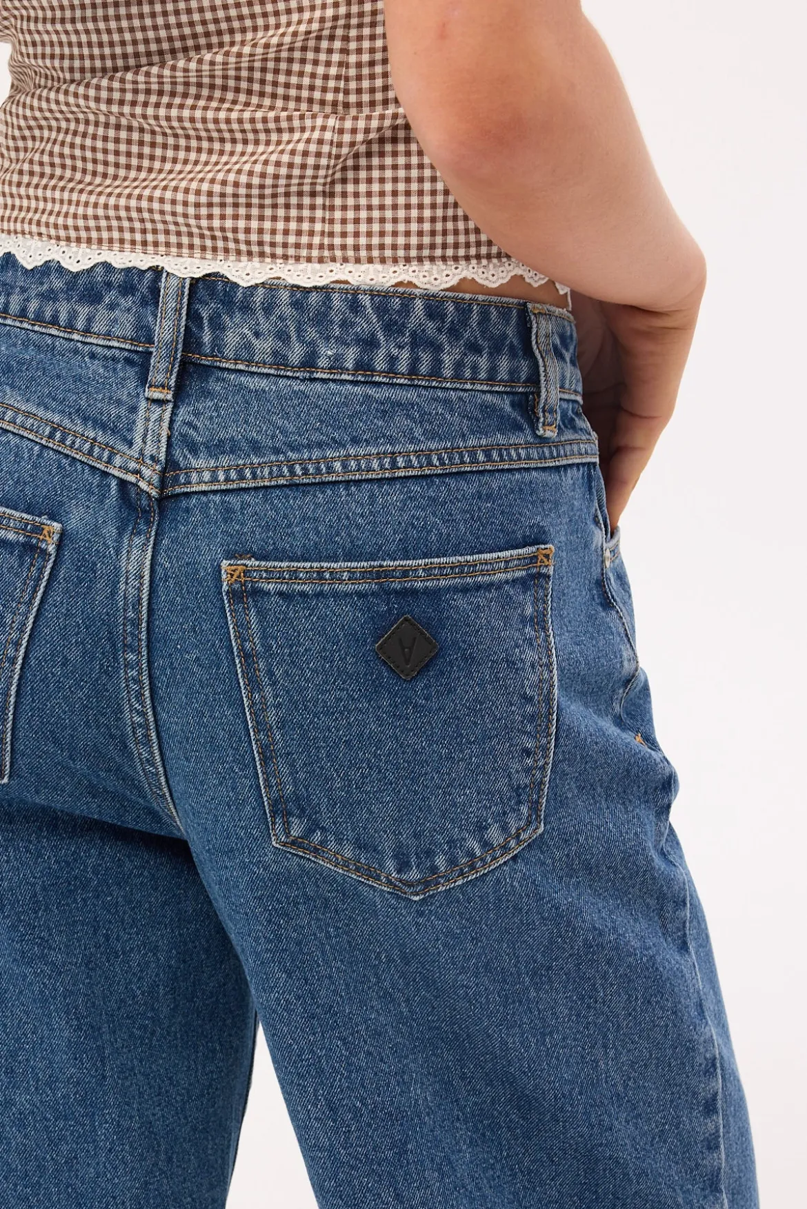 95 Mid Rise Baggy Jean Bella Mid Blue
