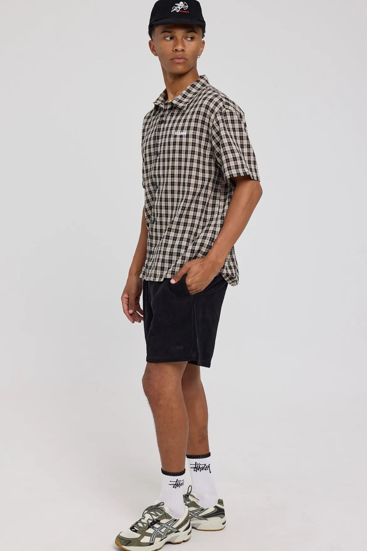 91 Wide Cord Beachshort Pigment Black