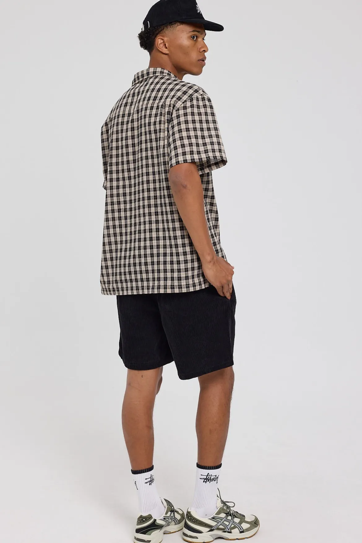 91 Wide Cord Beachshort Pigment Black