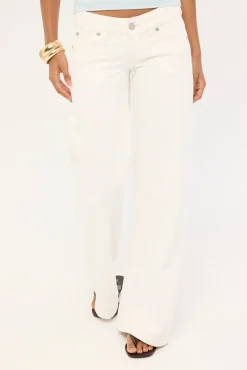 00 Wide Low Jean White RCY