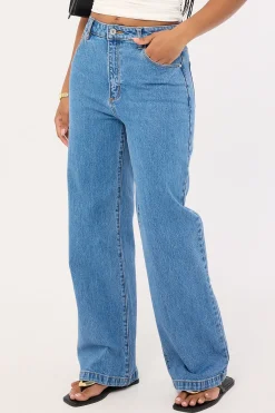 A 94 High Waisted Wide Jean Debbie