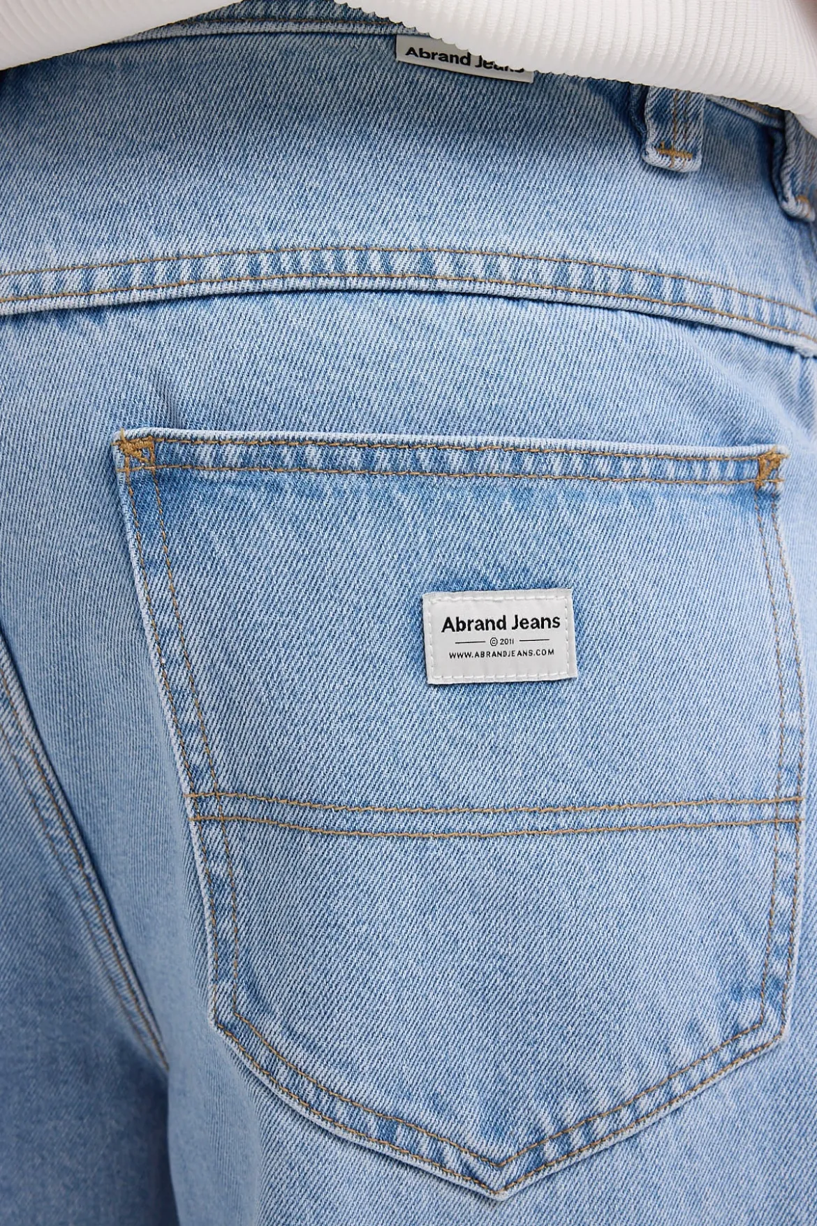 A6 Big Baggy Jean Bleach Blue