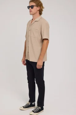 A Dropped Slim Jean Revolver Black Wash