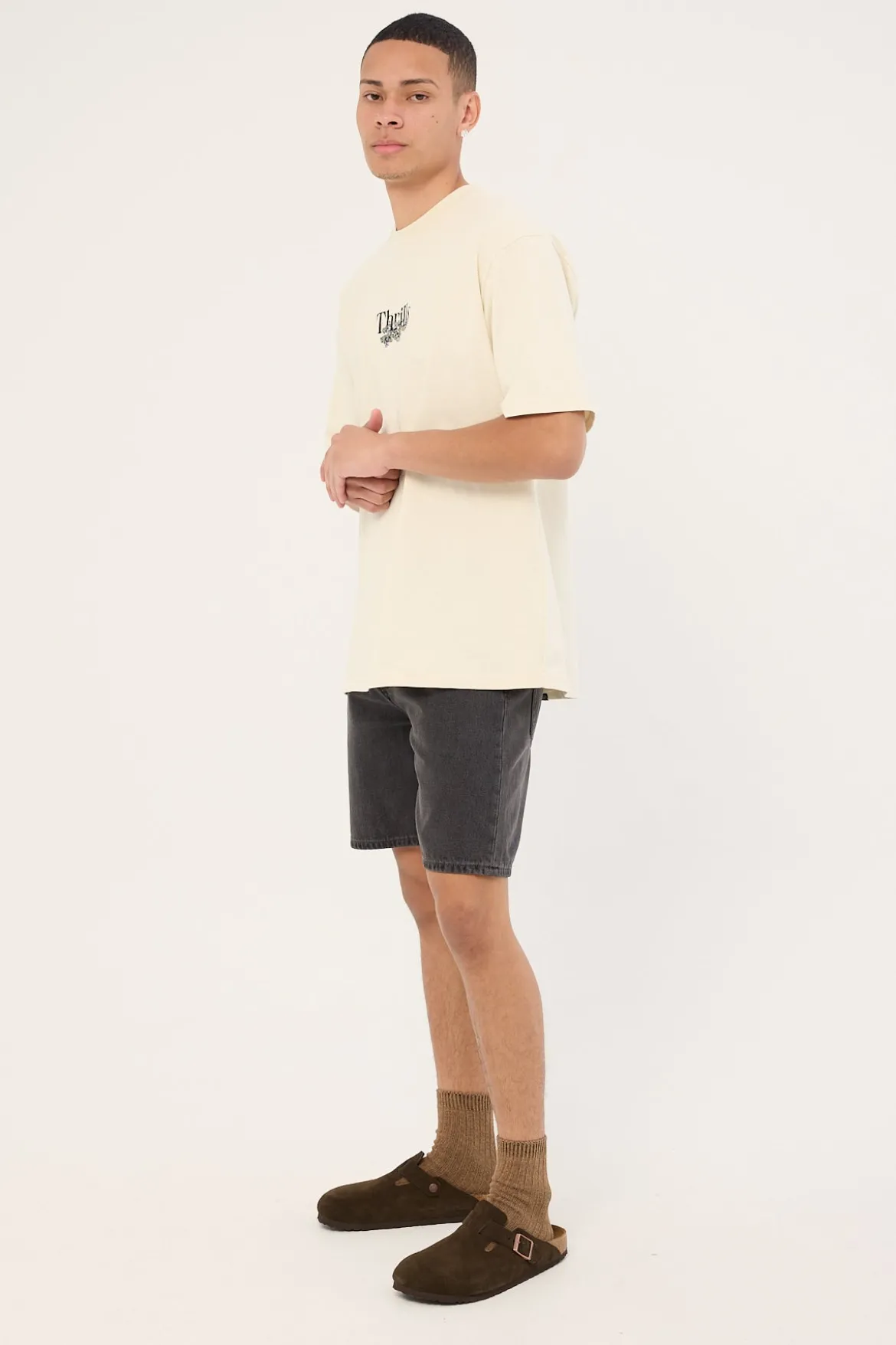 A3 Straight Short Bazza Washed Black