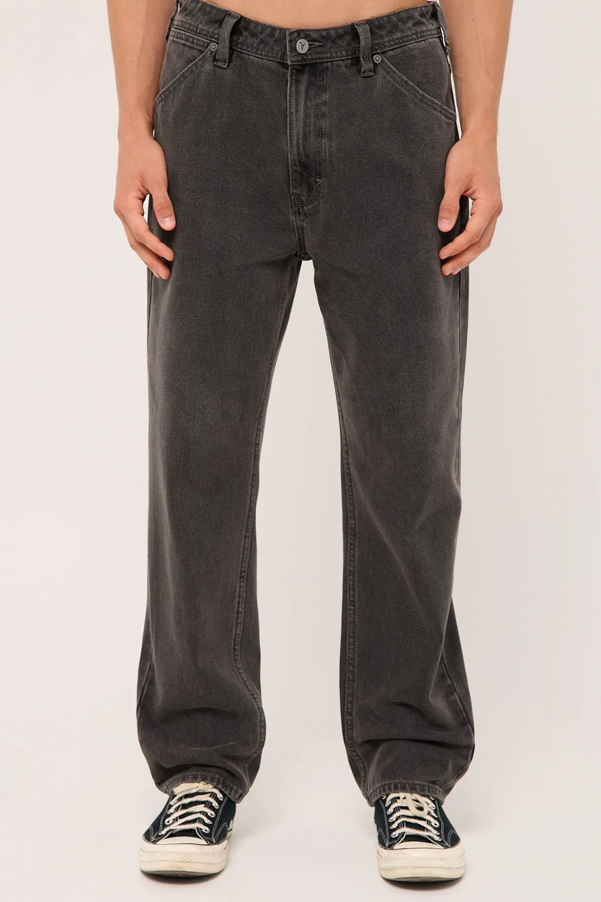 A4 Taper Bazza Jean Washed Black