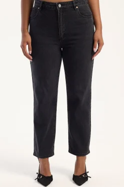 A Venice High Waisted Straight Jean Charo Black