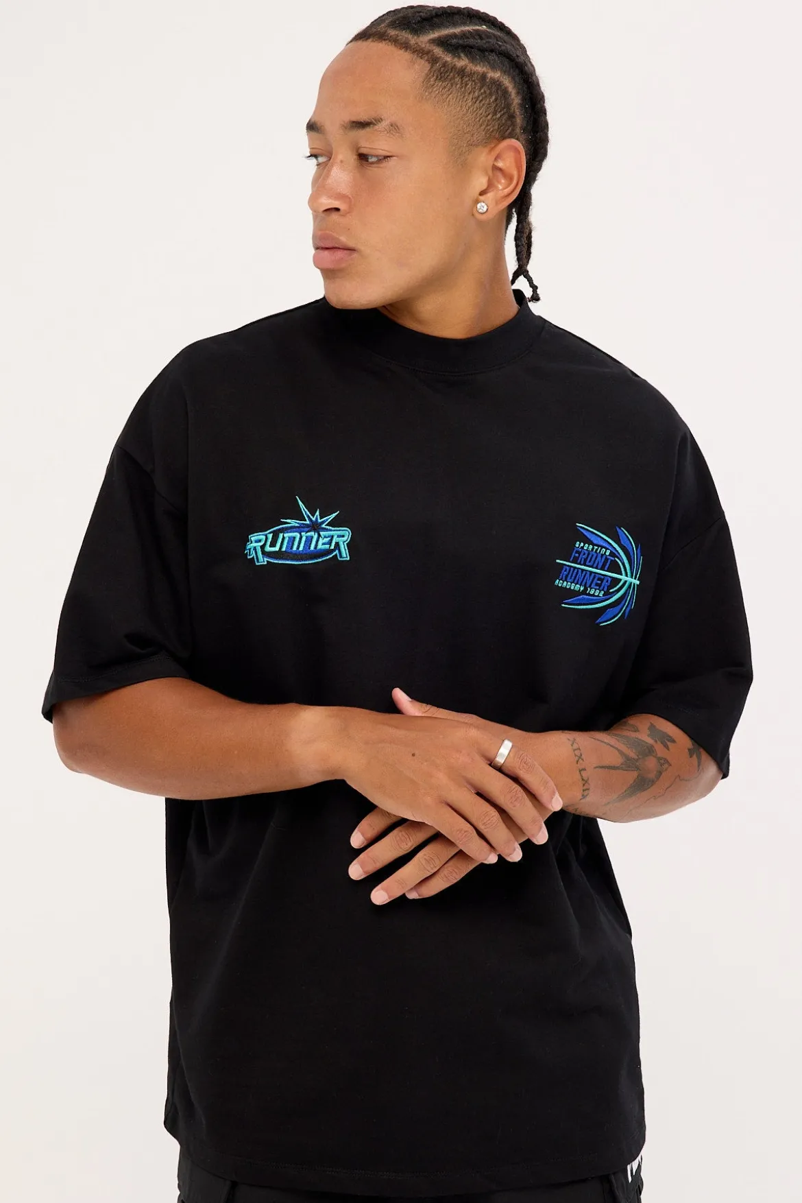 Academy Tee Black Aqua