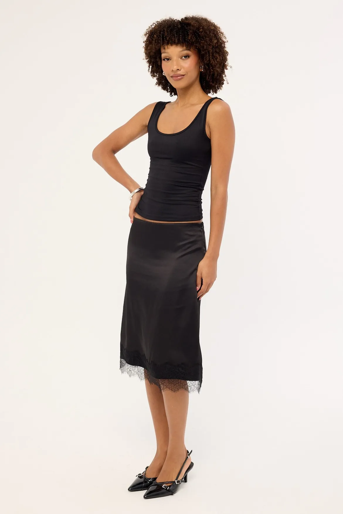 Alexa Lace Midi Skirt Black
