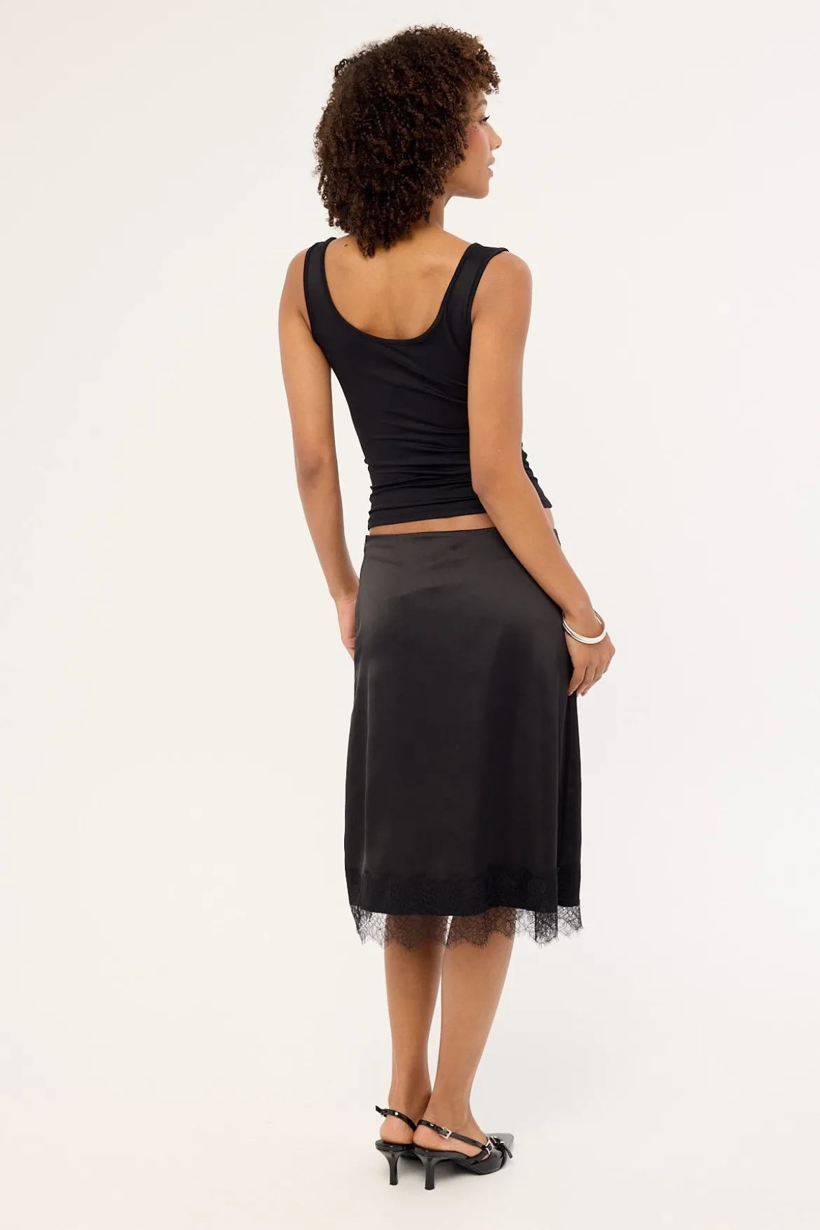 Alexa Lace Midi Skirt Black