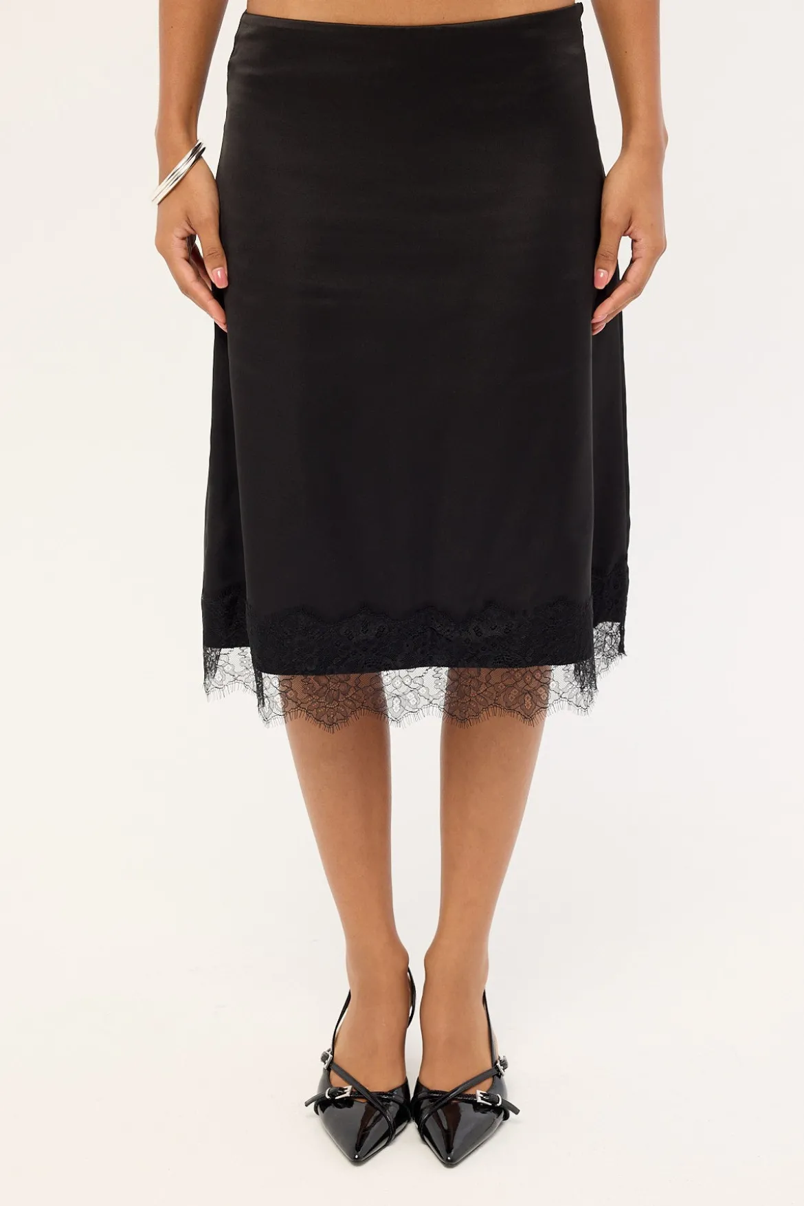 Alexa Lace Midi Skirt Black