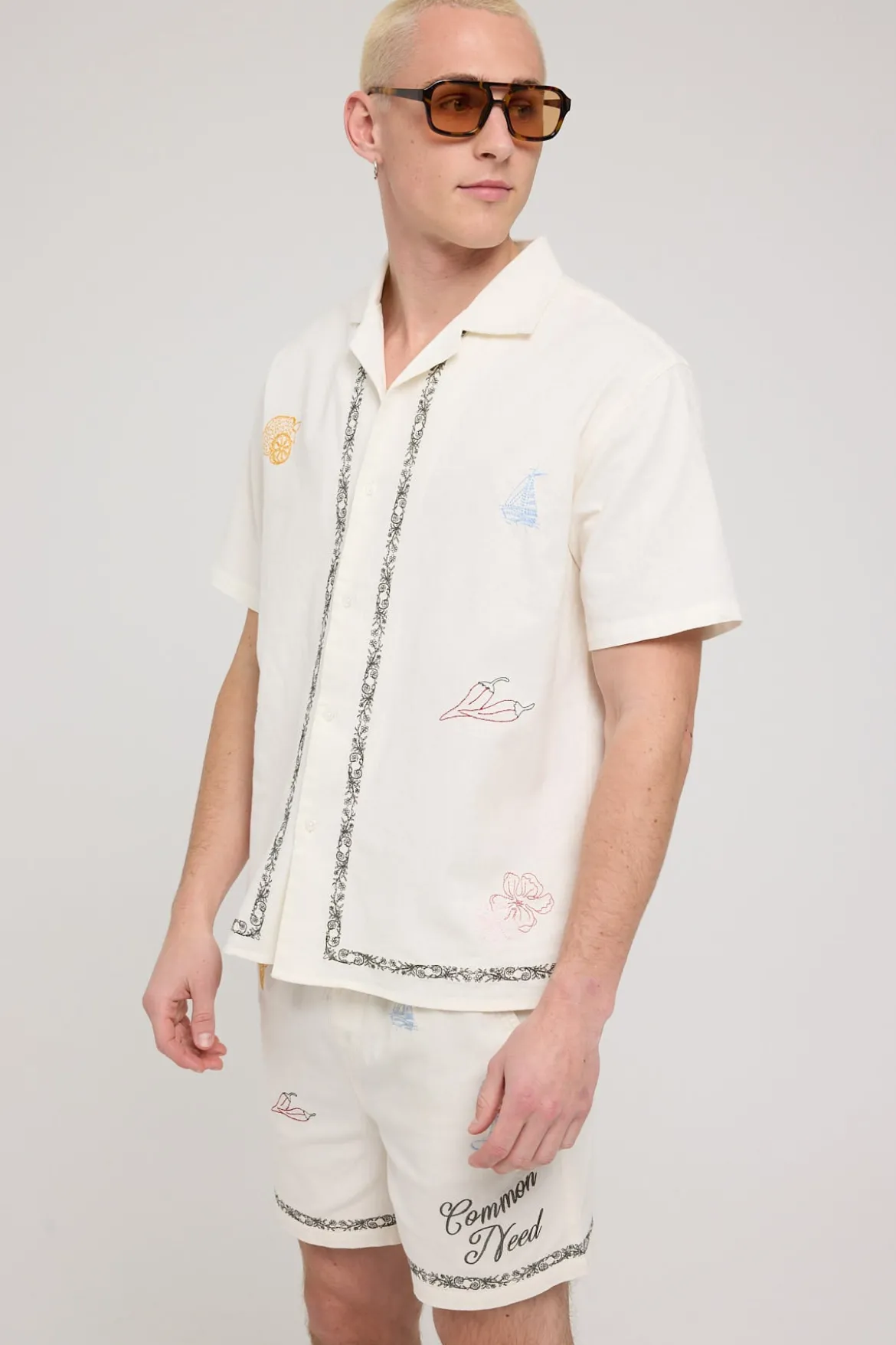 Amalfi Embroidered Short Ecru