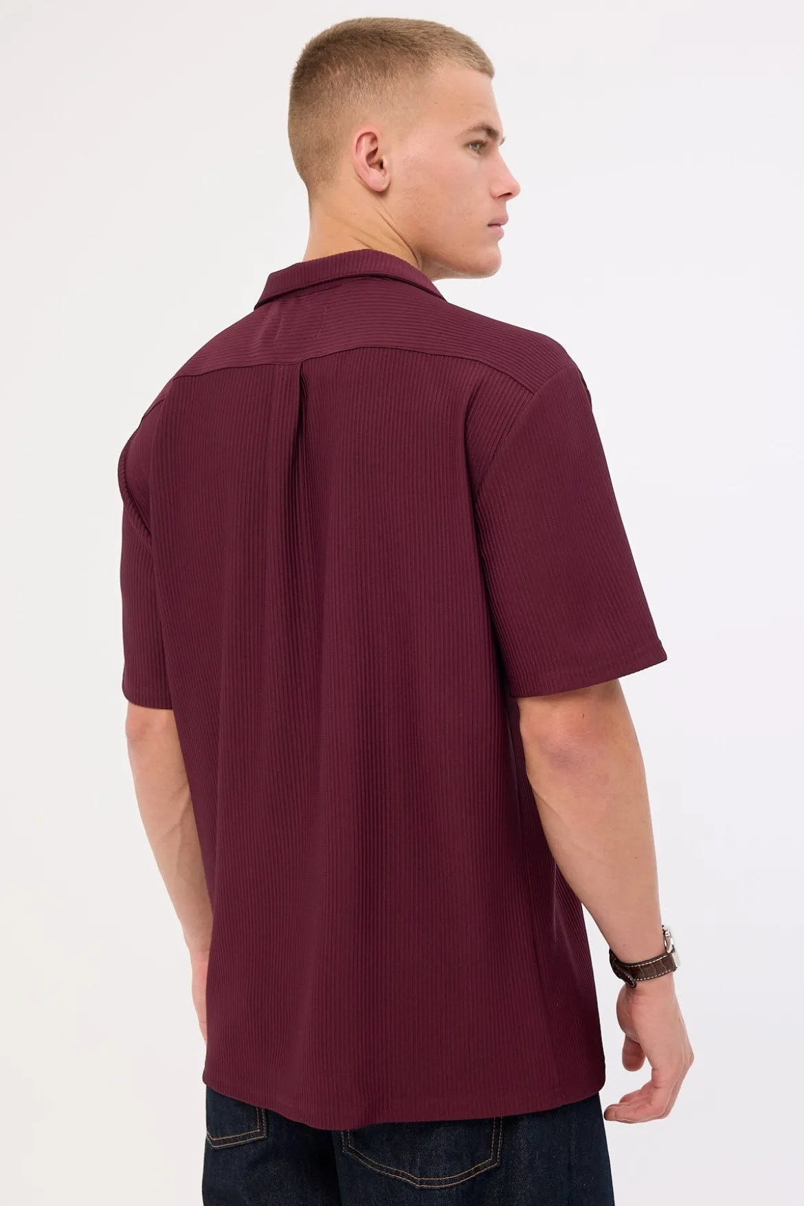 Austin Pleated Resort Shirt Burgundy