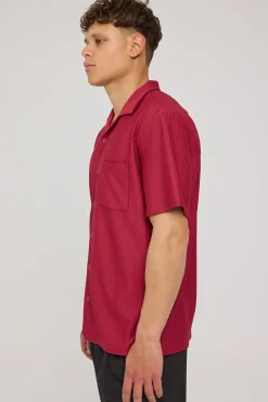 Austin Pleated Resort Shirt Burgundy