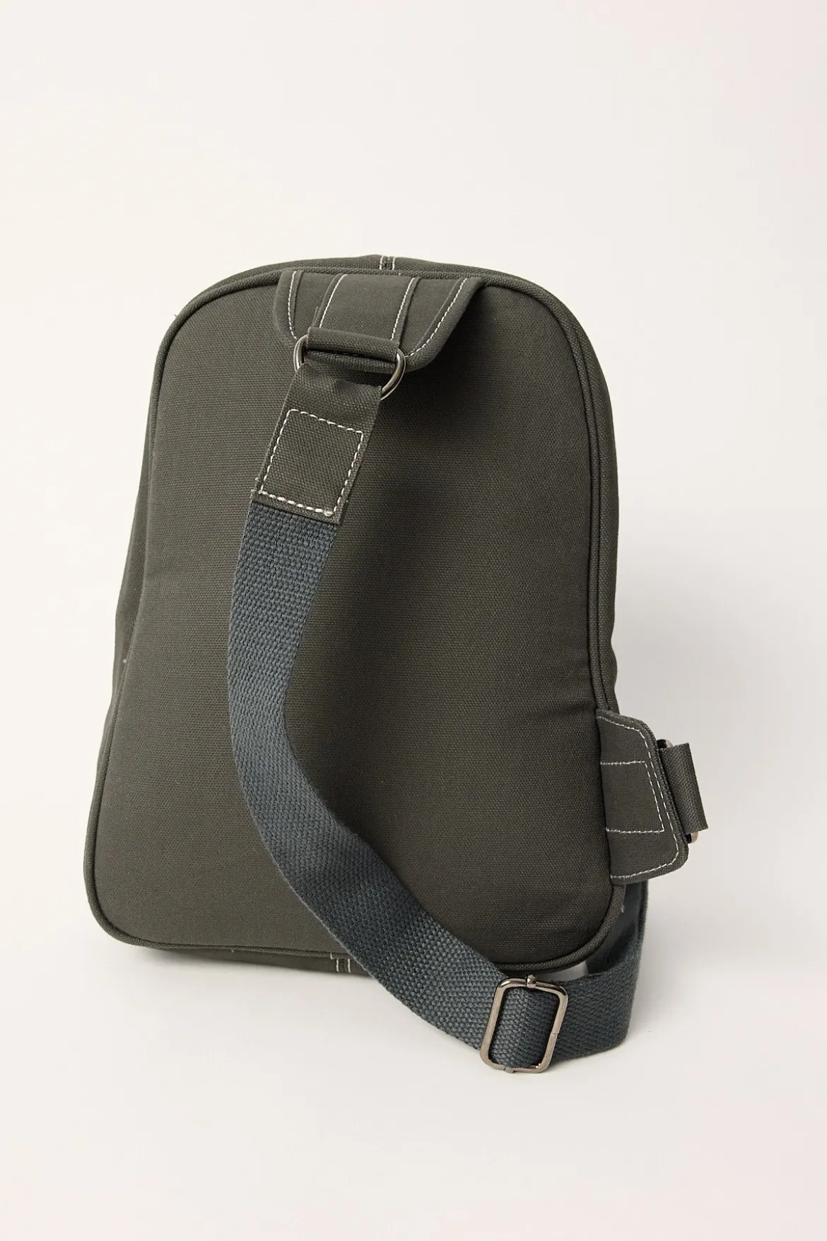 Avenue Crossbody Bag Washed Charcoal