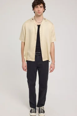 Barbed Butterfly Bowlo Cream