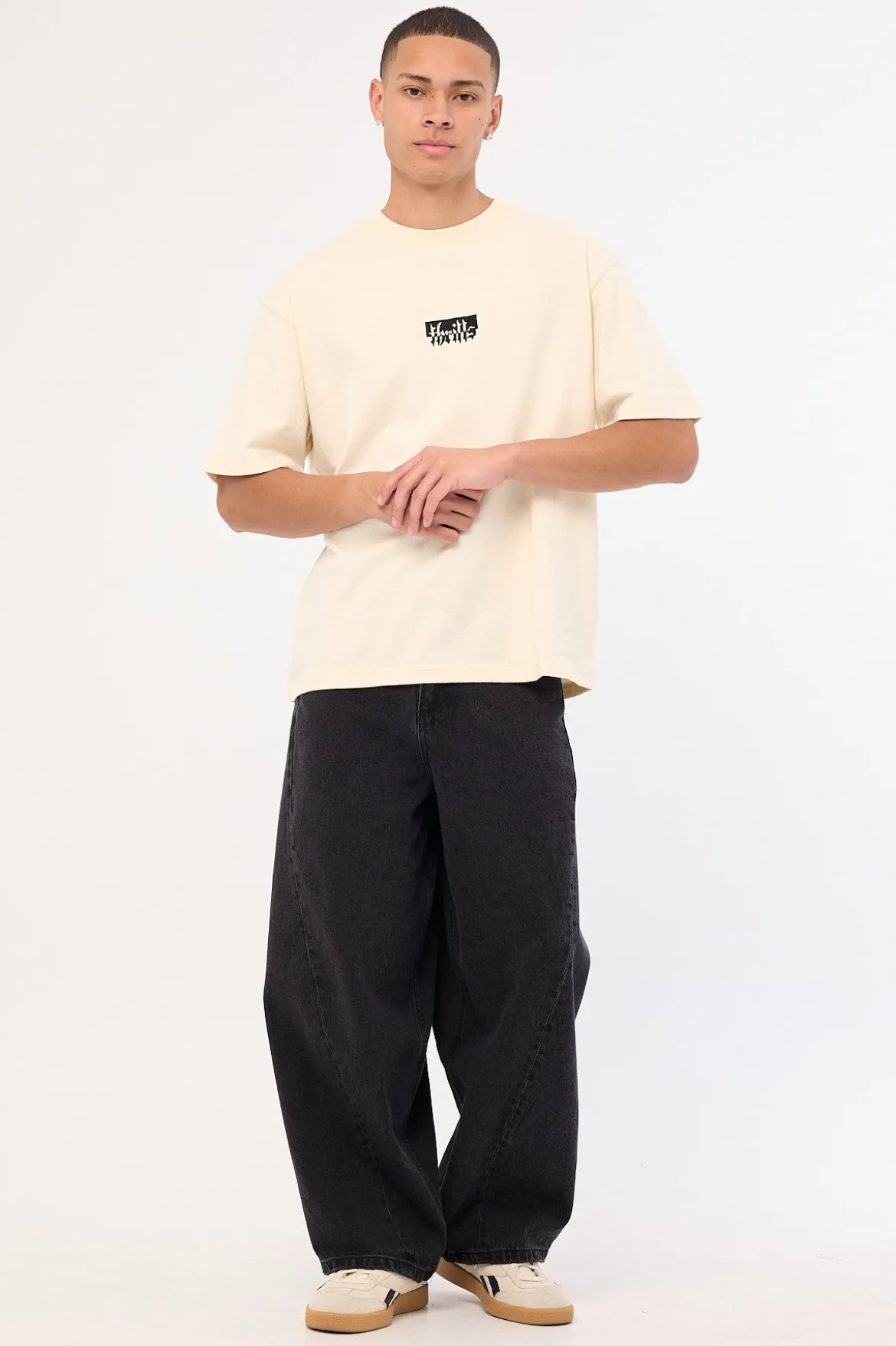 Barrel Leg Denim Jean Aged Black