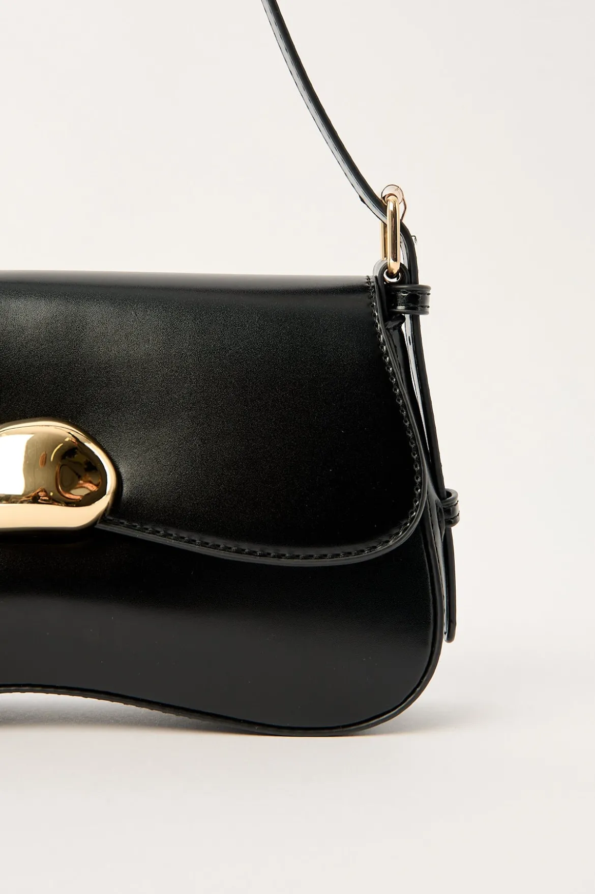 Betty Handbag Black