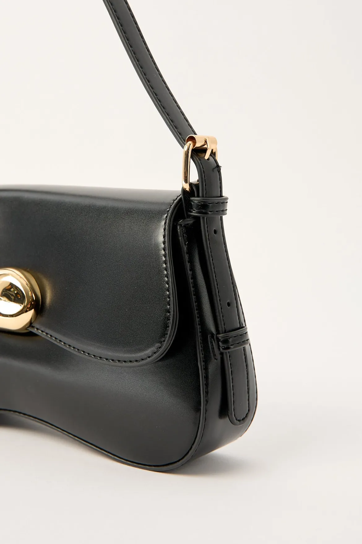 Betty Handbag Black
