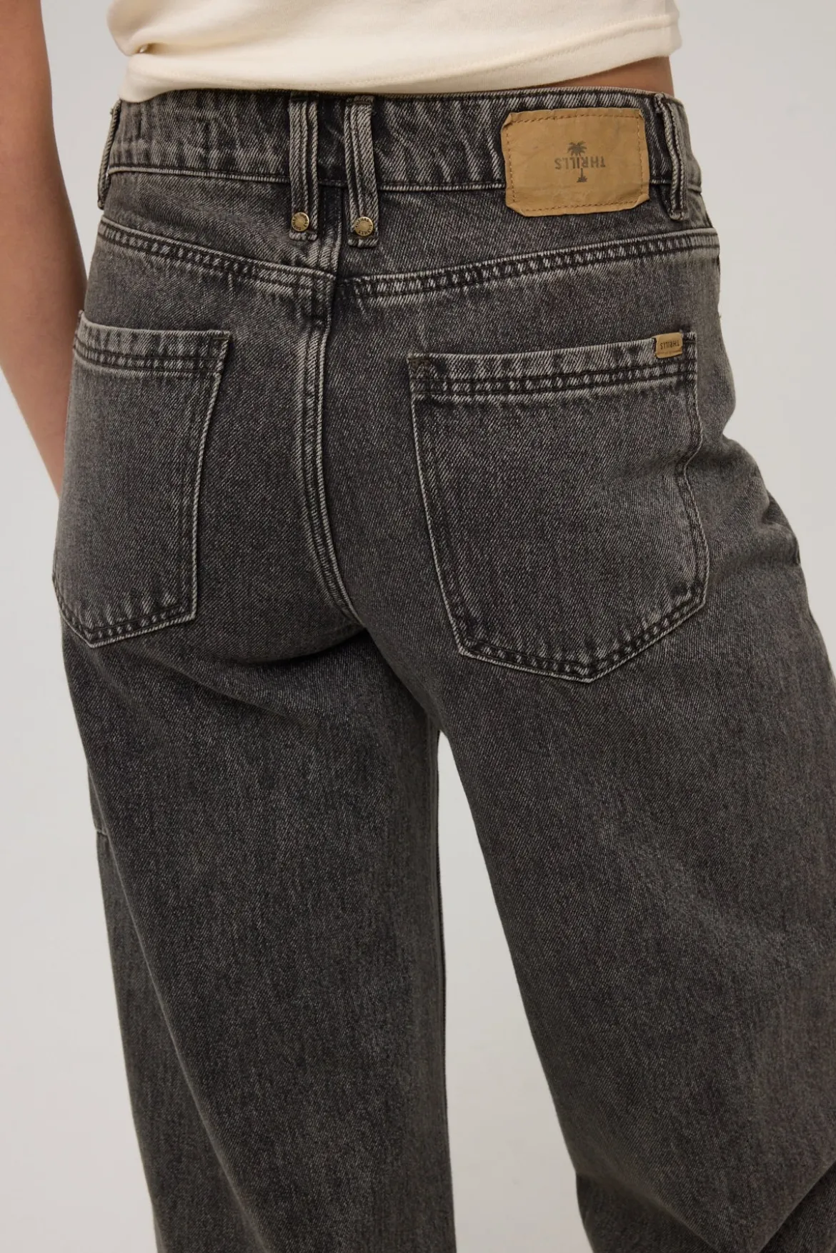 Billie Low Jean Light Canteen Black