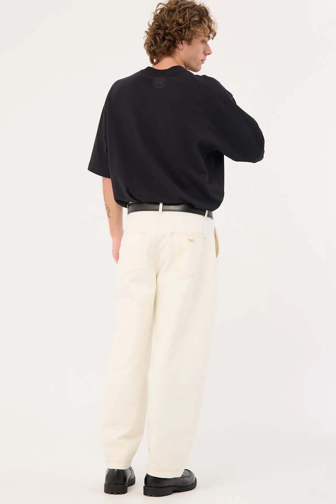 Blanco Pleated Baggy Jean Ecru