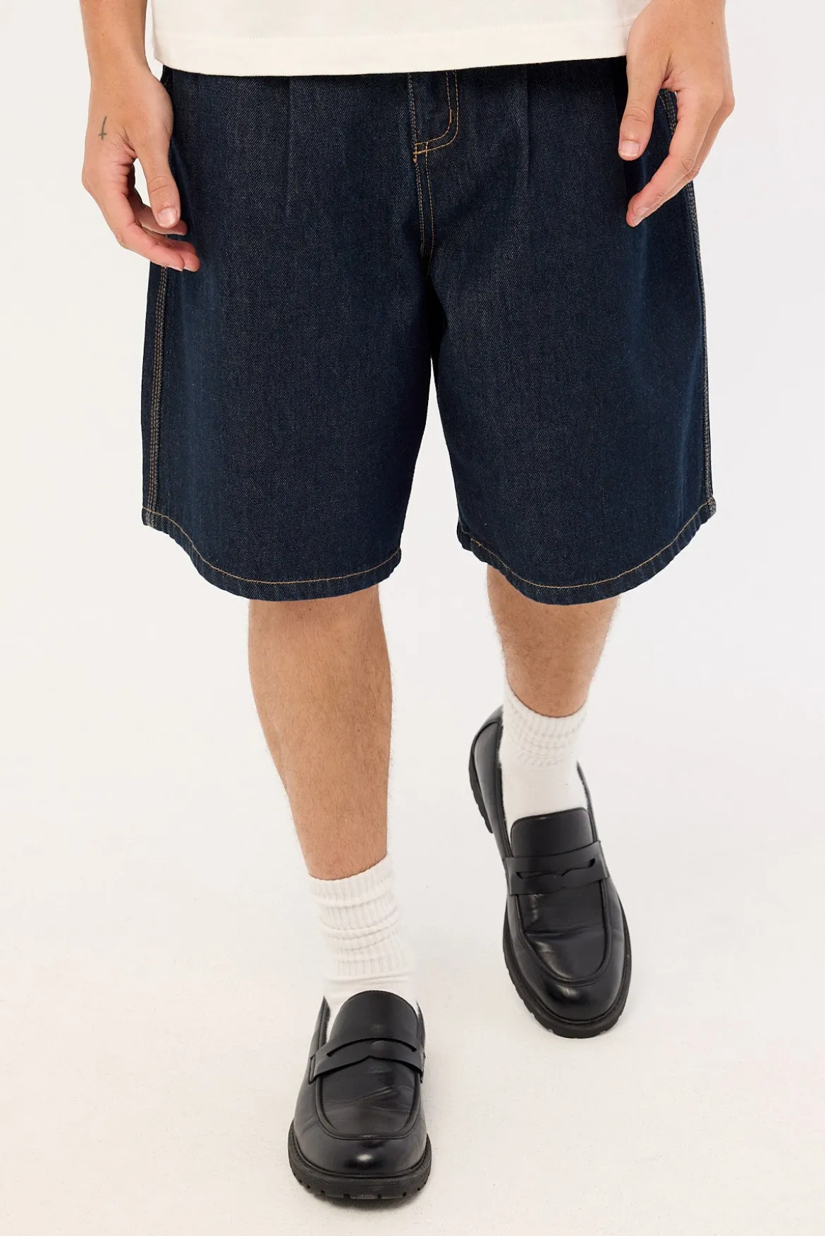 Blanco Pleated Jort Raw Indigo
