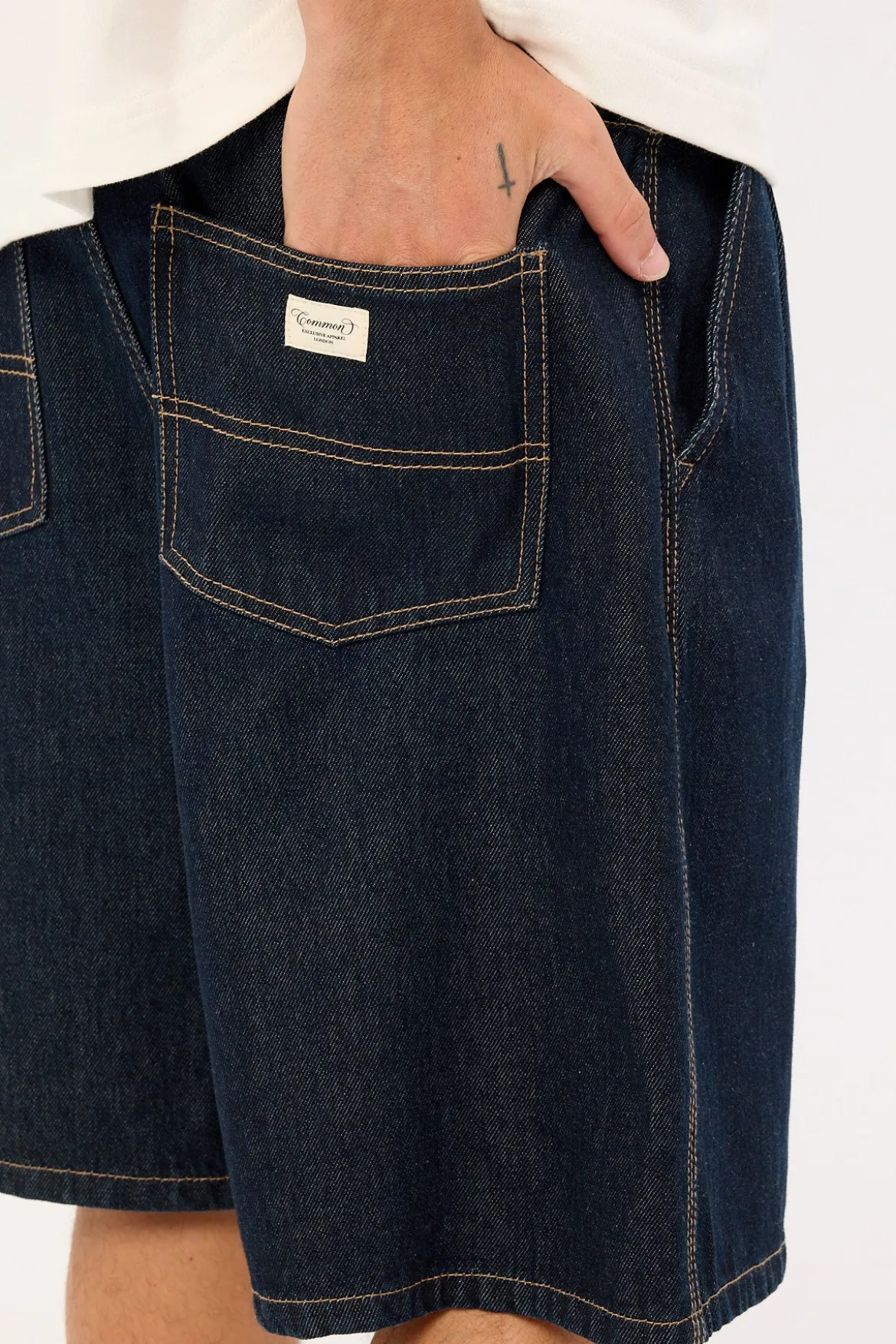 Blanco Pleated Jort Raw Indigo