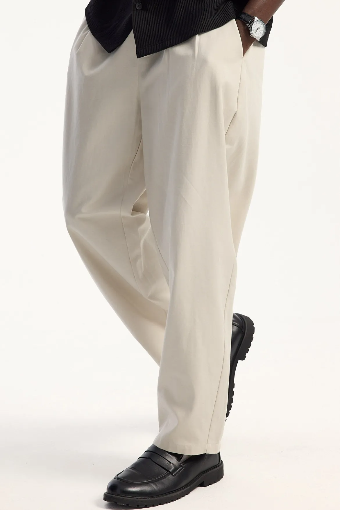 Blanco Pleated Tailored Trouser Ecru