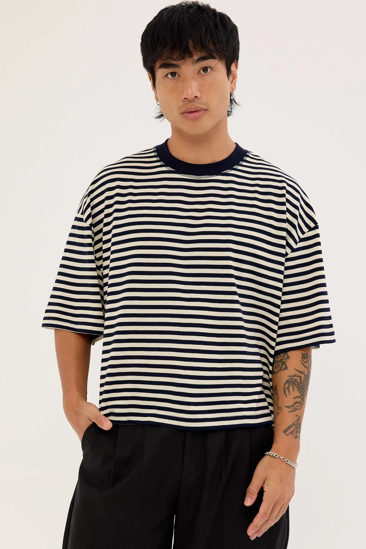Bloom Short Sleeve White Navy Stripe