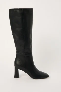 Blythe Boot Black