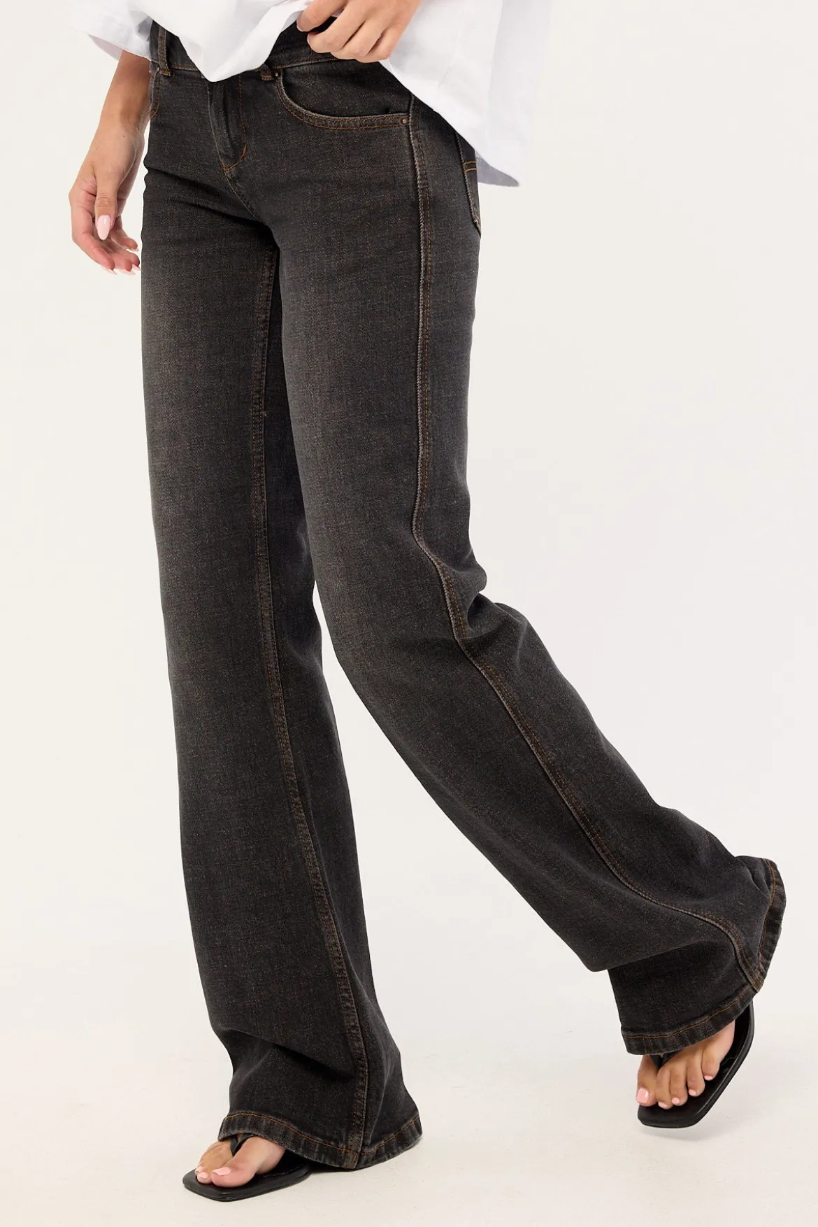 Bootcut Low Rider Jean Worship Black Dust