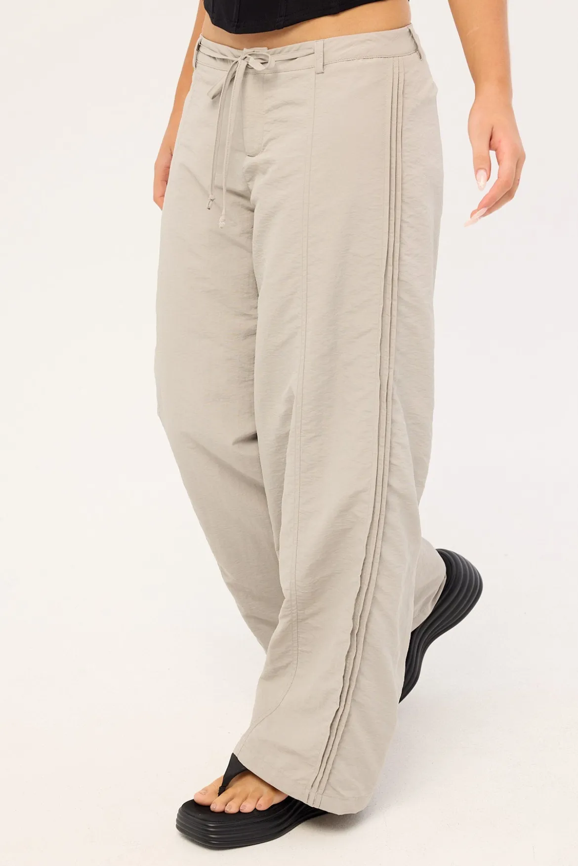 Briar Low rise Wide Leg Pant Grey