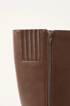 Cadence Smooth Boot Brown Brown
