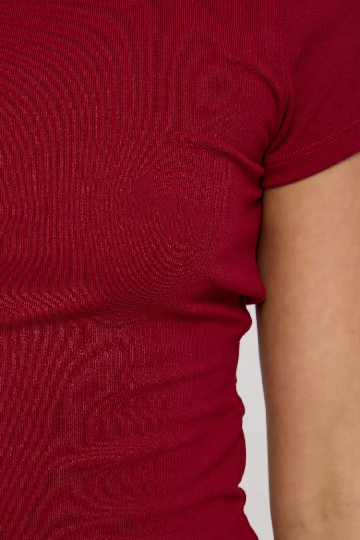 Cap Sleeve Tee Wine