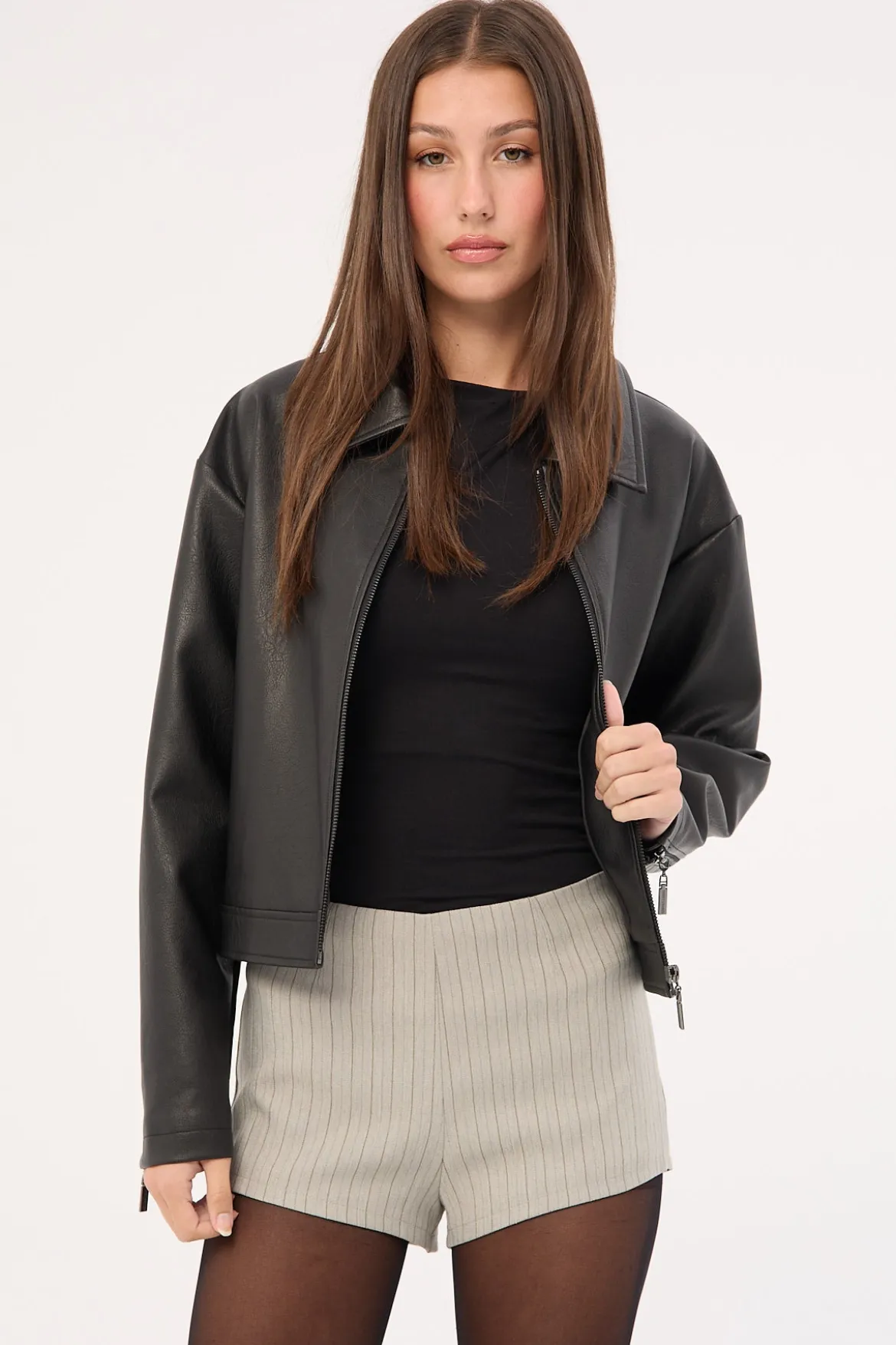 Chloe Short Ash Stripe
