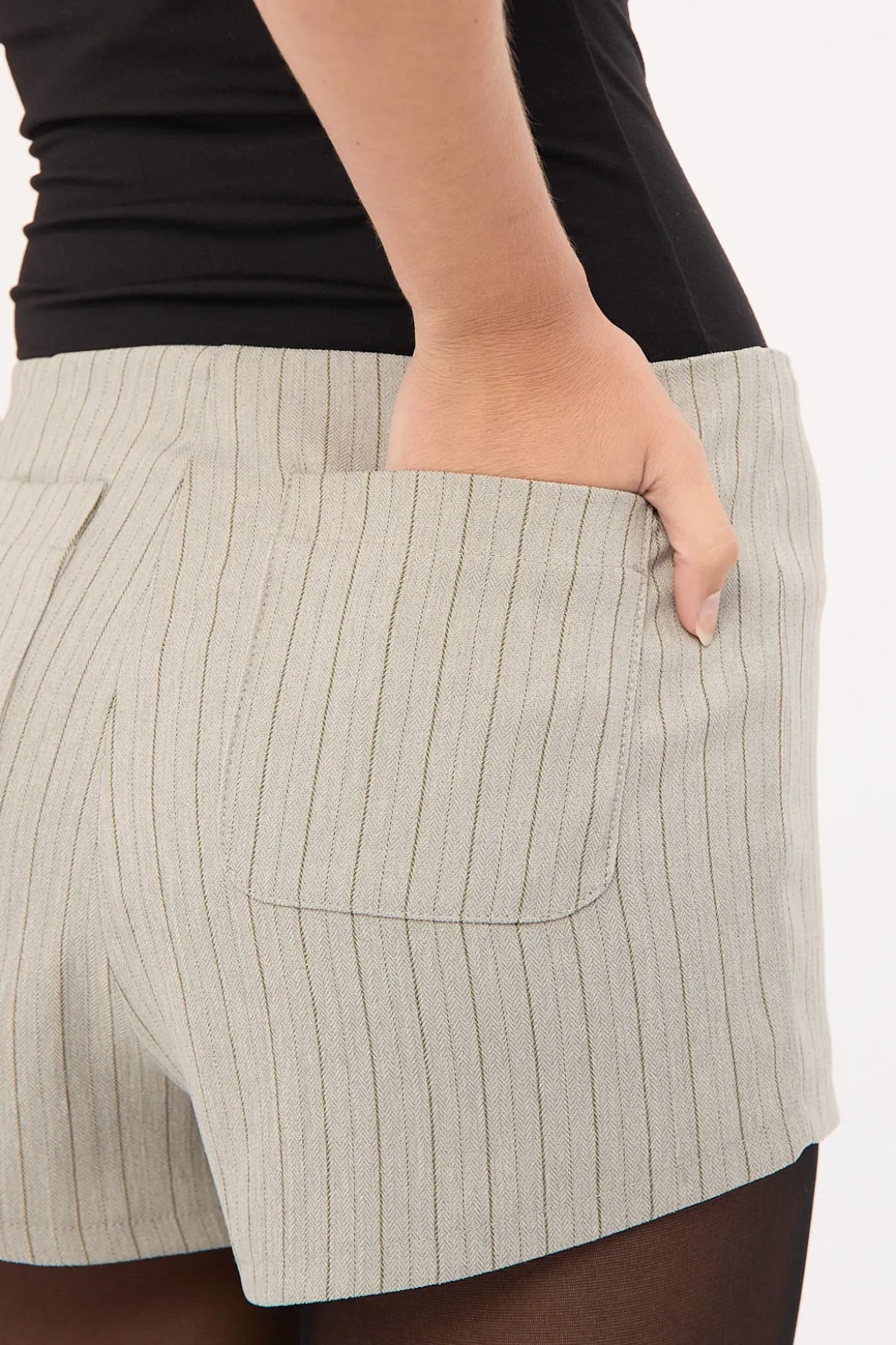 Chloe Short Ash Stripe