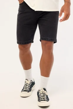 Chopped Hem Slim Straight Denim Short Aged Black