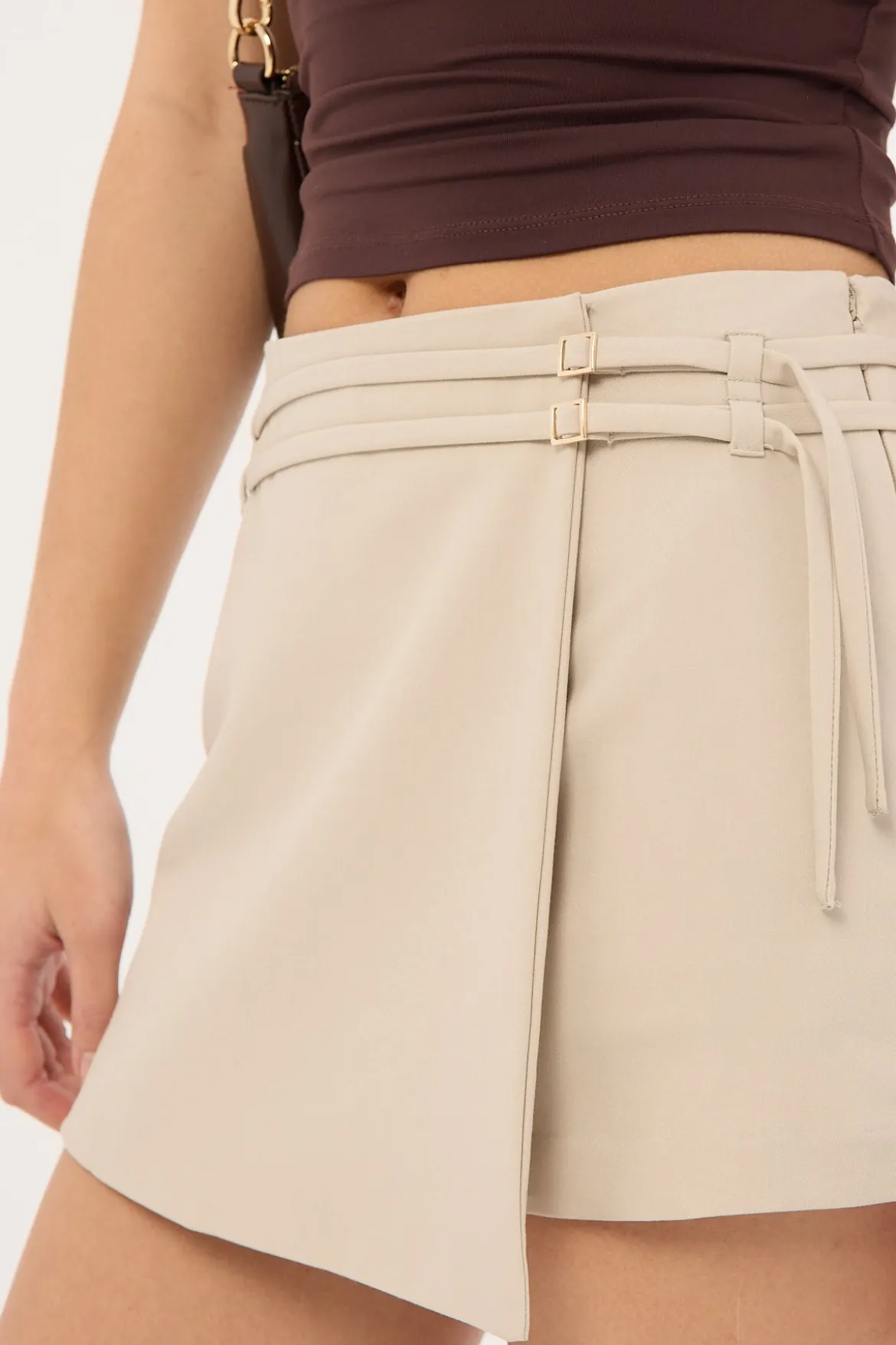 Cinnamon Double Belt Skort Cream