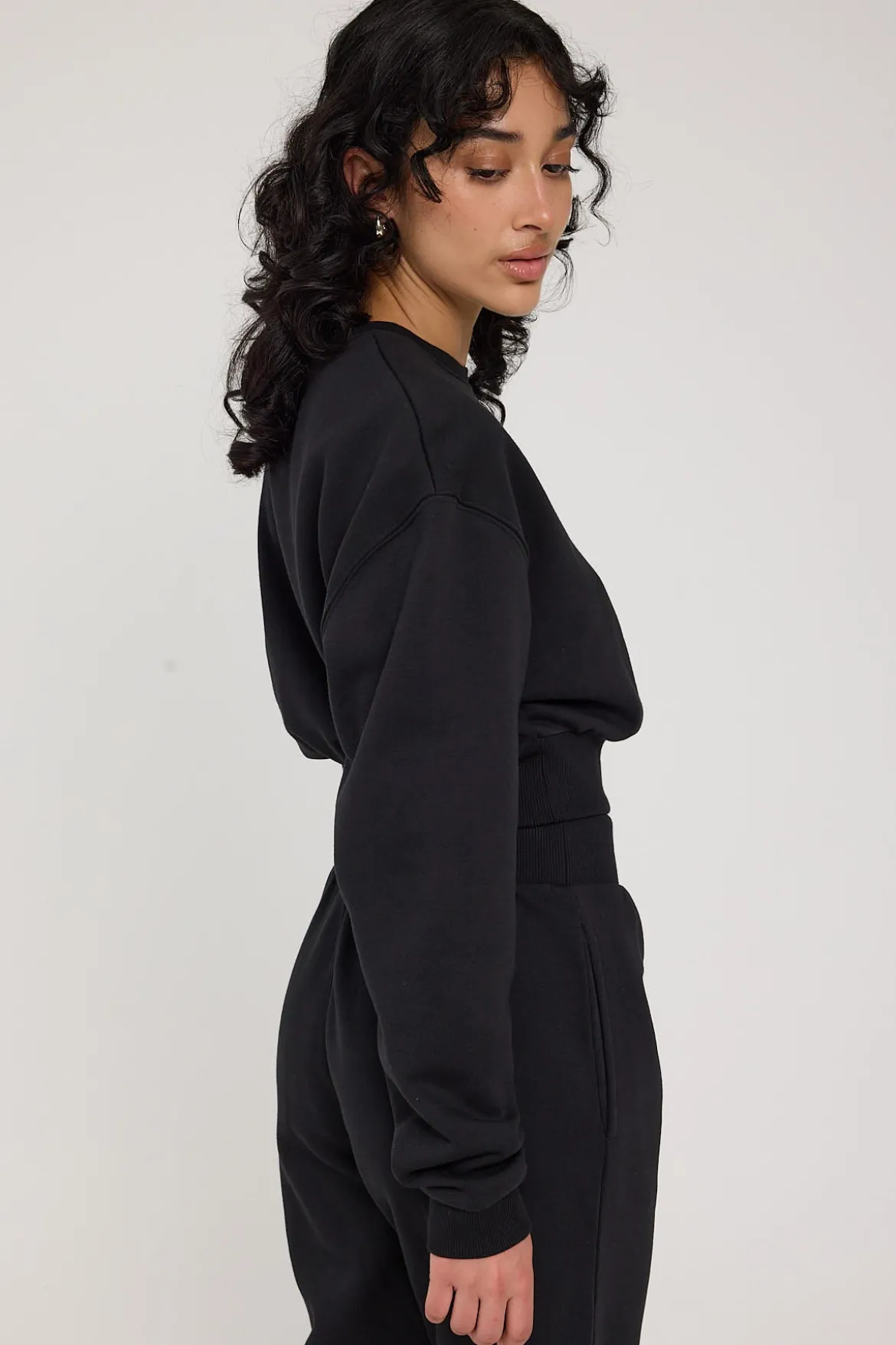CL Wide Fleece Coverup Crew Black